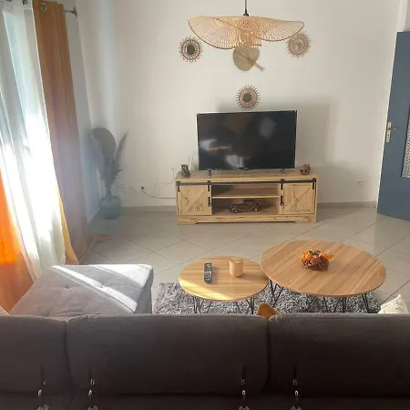 Apartamento Proche Gare Tgv Nimes